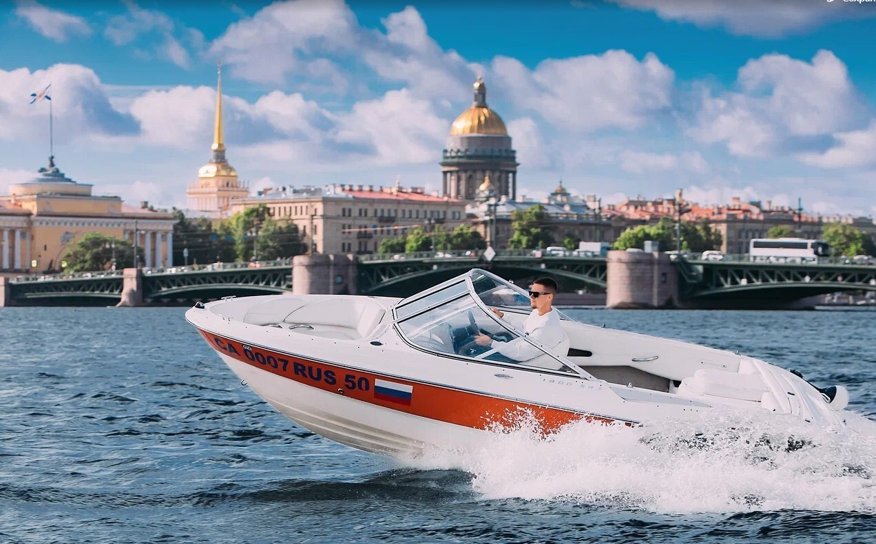 Катер Артик — аренда катера с капитаном СПб