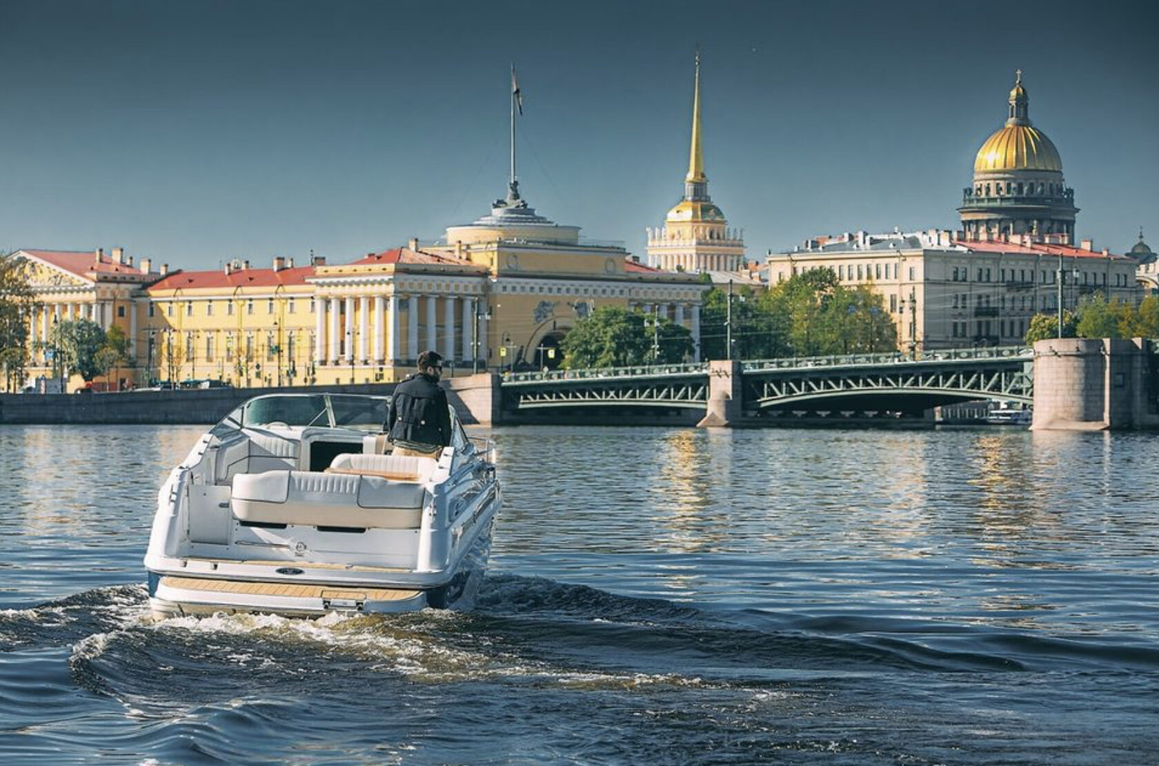 Катер Нэшвил — прокат катера в Петербурге