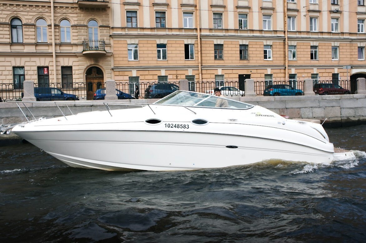 Катер Сиа рей / Sea Ray — салон и зона отдыха
