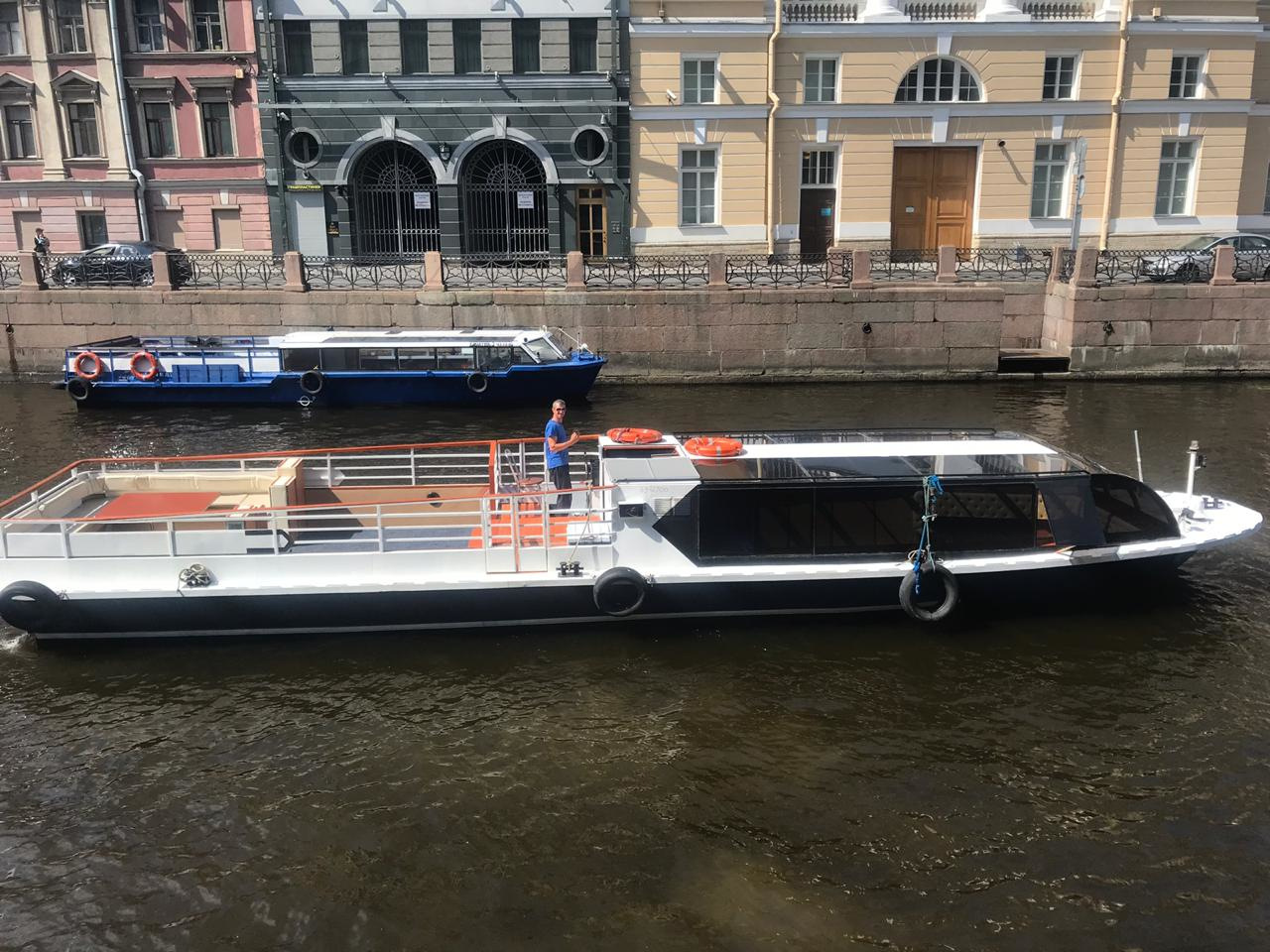 Теплоход Форт Ривер — банкетный зал на теплоходе