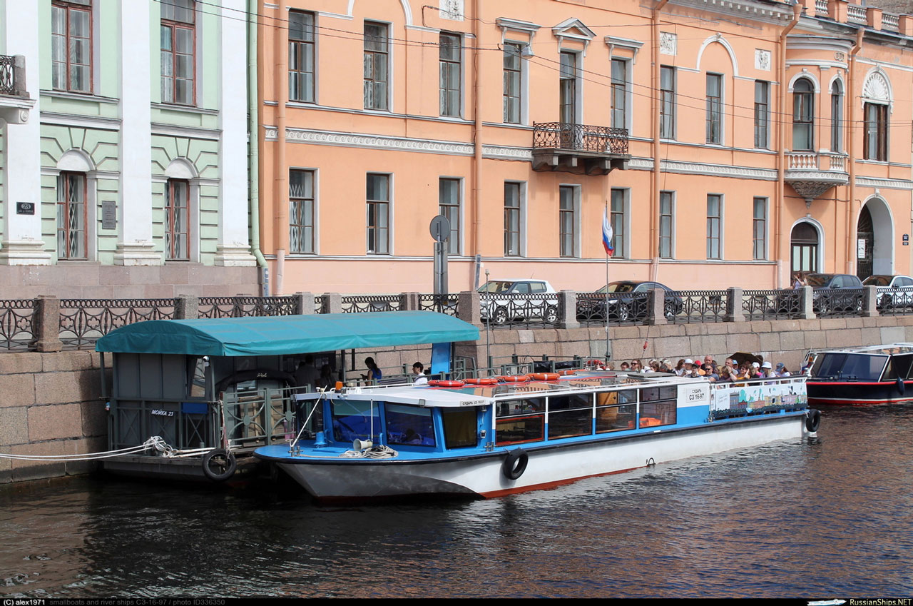 Теплоход Сударь — теплоход для мероприятия в Петербурге