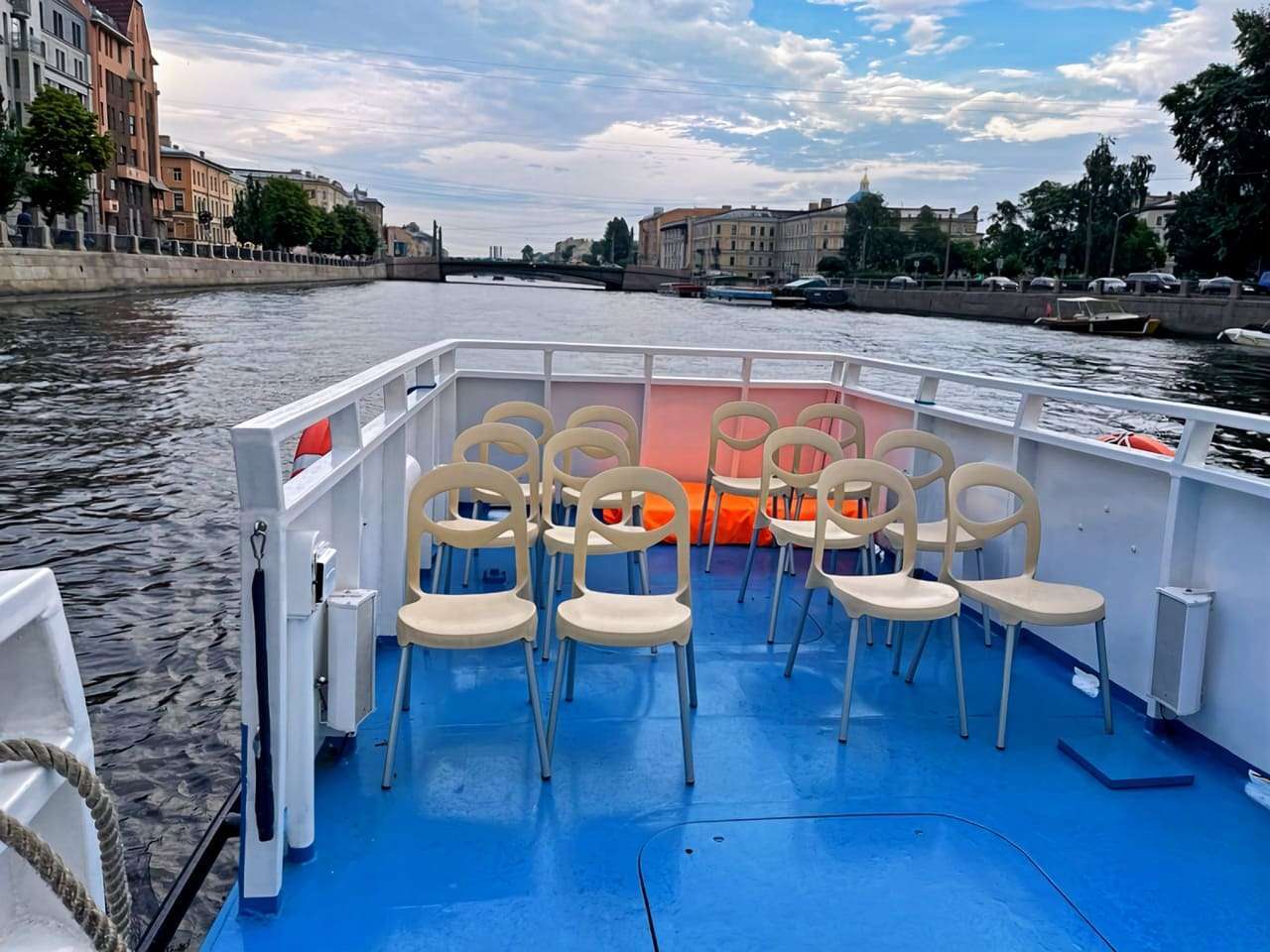 Теплоход Яшма — теплоход для мероприятия в Петербурге